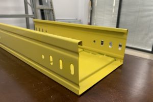 彩鋼大跨度加強型槽式電纜橋架